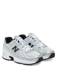 New Balance - NEW BALANCE GR740NW Sneakersy damskie. Okazja: na co dzień. Kolor: szary. Materiał: syntetyk, guma. Szerokość cholewki: normalna. Sezon: lato #2