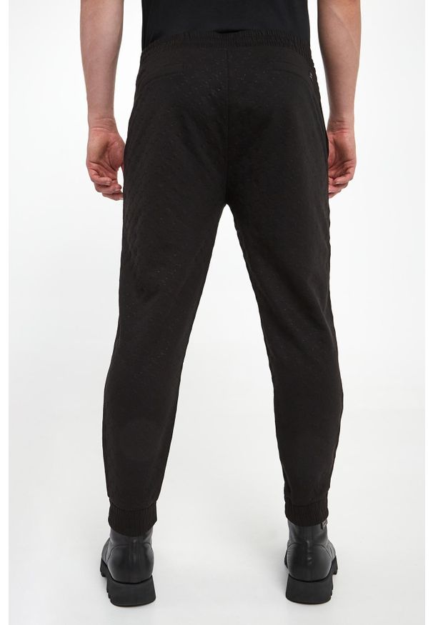 Spodnie dresowe męskie Benzio JOOP!. Materiał: dresówka
