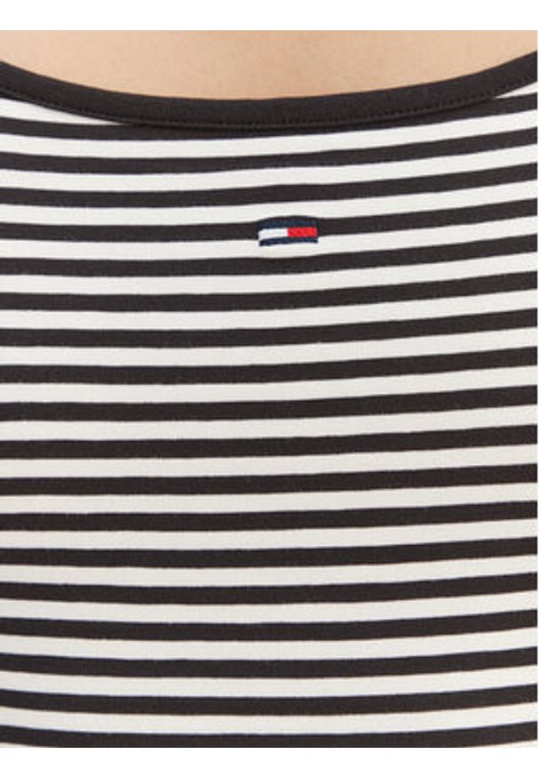 Tommy Jeans Top Essential DW0DW20675 Czarny Slim Fit. Kolor: czarny. Materiał: bawełna