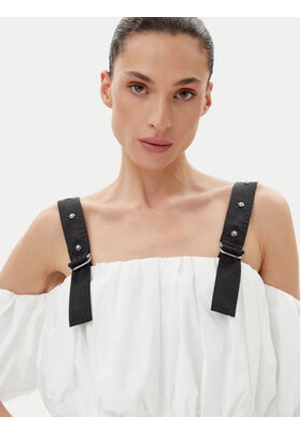 Pinko - PINKO Top 105176 A2LD Biały Regular Fit. Kolor: biały. Materiał: syntetyk