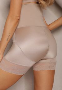 Renee - Ciemnobeżowa Bielizna modelująca Szorty High Waist Zakończone Koronką Dliana. Stan: podwyższony. Kolor: beżowy. Materiał: koronka. Wzór: koronka #6