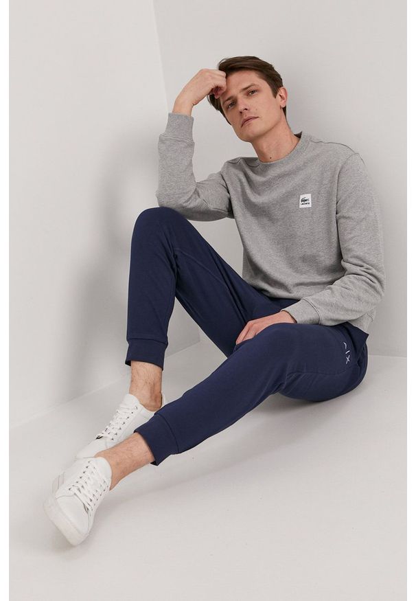 Lacoste - Bluza bawełniana. Okazja: na co dzień. Kolor: szary. Materiał: bawełna. Wzór: gładki. Styl: casual