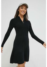 only - Only sukienka kolor czarny mini dopasowana. Kolor: czarny. Długość rękawa: długi rękaw. Typ sukienki: dopasowane. Długość: mini #1