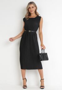 Born2be - Czarna Plisowana Sukienka Midi z Paskiem z Imitacji Skóry Sharia. Kolor: czarny. Materiał: skóra. Długość rękawa: bez rękawów. Styl: elegancki. Długość: midi #4