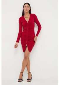 Marciano Guess sukienka kolor bordowy mini dopasowana. Kolor: czerwony. Materiał: dzianina. Długość rękawa: długi rękaw. Typ sukienki: dopasowane. Długość: mini