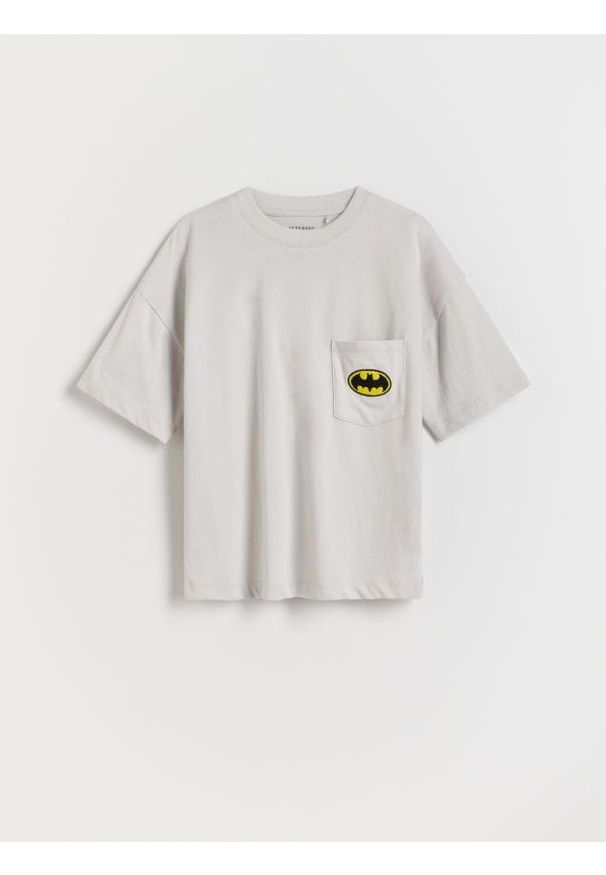 Reserved - T-shirt oversize Batman - jasnoszary. Kolor: szary. Materiał: bawełna, dzianina. Wzór: motyw z bajki