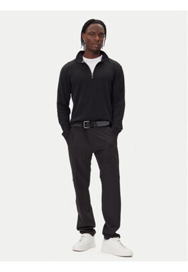 BOSS Bluza Structure 50545597 Czarny Regular Fit. Kolor: czarny. Materiał: syntetyk, bawełna