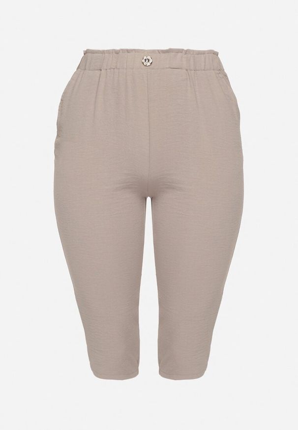 Born2be - Ciemnobeżowe Spodnie z Gumką w Pasie 7/8 Tenimira. Okazja: na co dzień, na spacer. Kolekcja: plus size. Kolor: beżowy. Styl: klasyczny, elegancki, casual