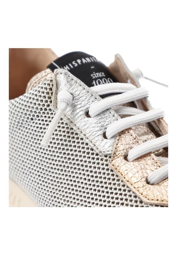 Biało-Złote Sneakersy Hispanitas Modne Obuwie Damskie. Kolor: biały. Materiał: skóra. Szerokość cholewki: normalna. Styl: sportowy, klasyczny, elegancki
