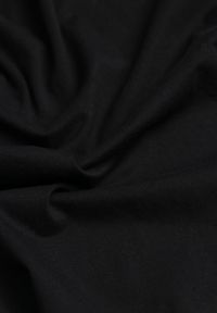 Renee - Czarny Bawełniany T-shirt o Kroju Oversize Neduna. Okazja: na co dzień. Kolor: czarny. Materiał: bawełna. Styl: casual, elegancki #4