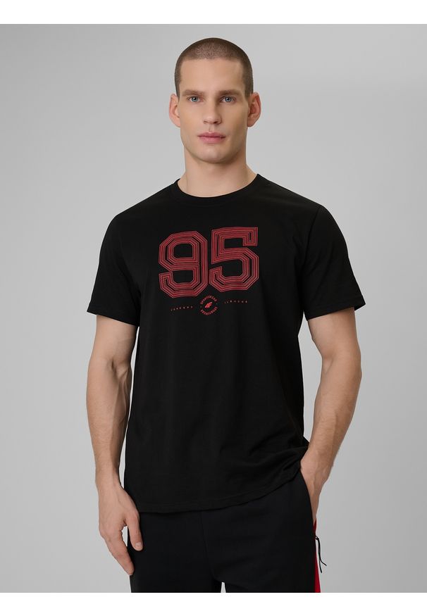 4f - 4F T-shirt regular z nadrukiem męski - czarny L. Okazja: na co dzień. Kolor: czarny. Materiał: dzianina, bawełna, materiał. Wzór: nadruk. Styl: casual, klasyczny