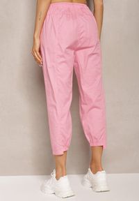 Renee - Różowe Spodnie Szerokie ze Sznurkiem w Talii Hindarsfa. Okazja: do pracy, na spotkanie biznesowe. Stan: podwyższony. Kolor: różowy. Styl: biznesowy #5