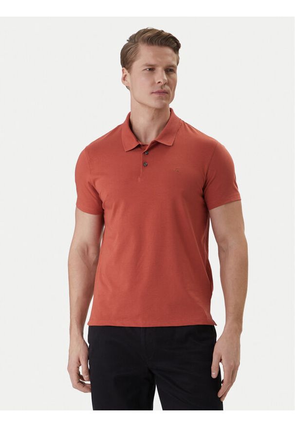 Calvin Klein Polo LV04LF200G Pomarańczowy Slim Fit. Typ kołnierza: polo. Kolor: pomarańczowy. Materiał: bawełna