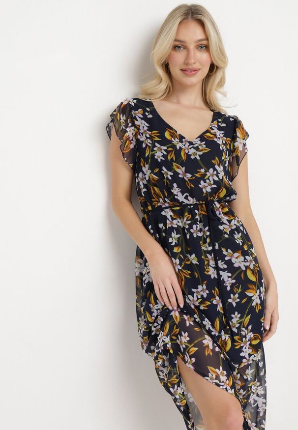 Born2be - Granatowa Sukienka Gobney. Kolor: niebieski. Materiał: materiał, tkanina, wiskoza. Długość rękawa: krótki rękaw. Wzór: kwiaty. Długość: midi