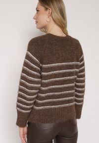Born2be - Brązowy Sweter z Domieszką Wełny w Paski Lidavia. Okazja: na co dzień. Kolor: brązowy. Materiał: wełna. Wzór: paski. Styl: casual, klasyczny, elegancki