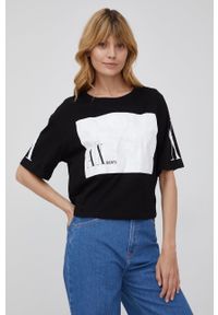 Armani Exchange t-shirt bawełniany kolor czarny. Kolor: czarny. Materiał: bawełna. Długość rękawa: krótki rękaw. Długość: krótkie. Wzór: nadruk