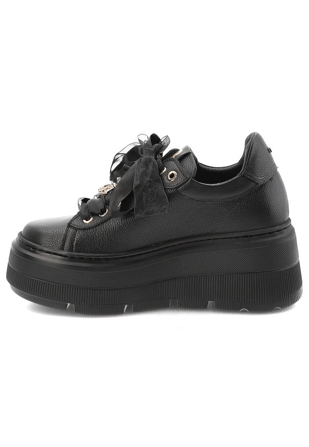Czarne Sneakersy Karino Skórzane Obuwie Damskie Na Platformie. Okazja: na co dzień. Zapięcie: sznurówki. Kolor: czarny. Materiał: skóra. Obcas: na platformie. Styl: casual, elegancki