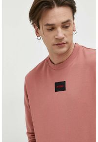 Hugo - HUGO bluza bawełniana męska kolor różowy z aplikacją. Kolor: różowy. Materiał: bawełna. Wzór: aplikacja #2