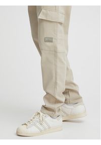 Blend Spodnie materiałowe 20715569 Beżowy Regular Fit. Kolor: beżowy. Materiał: bawełna, syntetyk #3
