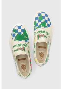 Vans tenisówki UA Classic Slip-On Eco Theory damskie kolor beżowy. Nosek buta: okrągły. Zapięcie: bez zapięcia. Kolor: beżowy. Materiał: guma, włókno, materiał #2