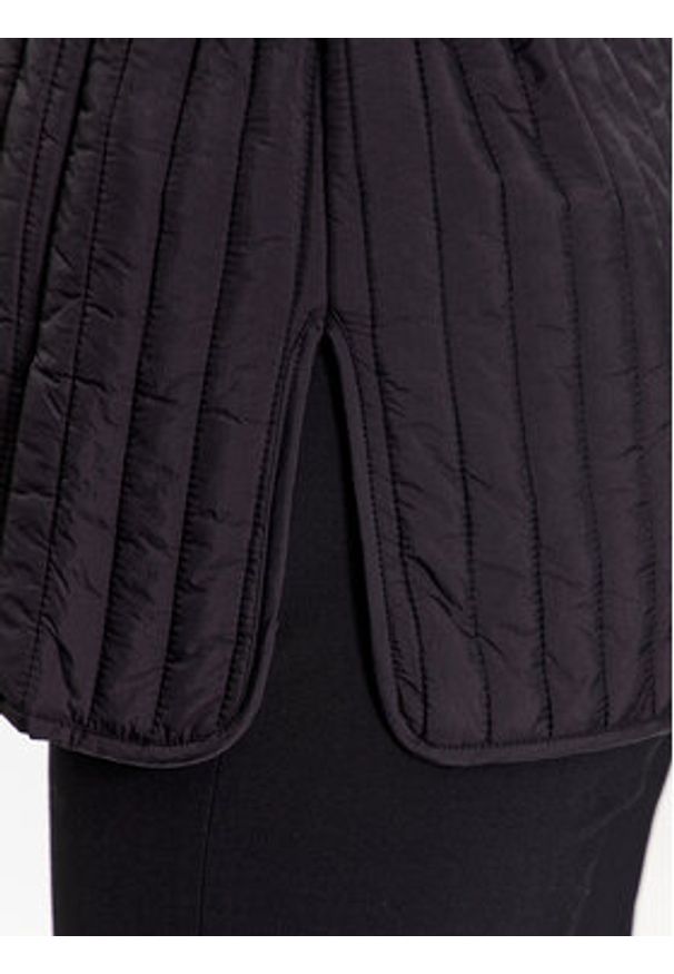 Calvin Klein Kurtka przejściowa K20K205505 Czarny Regular Fit. Kolor: czarny. Materiał: syntetyk