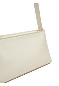 Calvin Klein Torebka Embossed Logo Shoulder Bag K60K612550 Écru. Materiał: skórzane #5