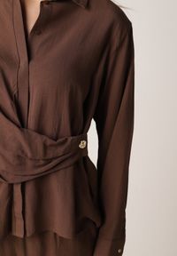 Born2be - Brązowy Wiskozowy Komplet Asymetryczna Koszula i Spodnie z Kieszeniami Moneia. Kolor: brązowy. Materiał: wiskoza #3