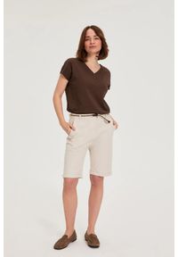 MOODO - Bawełniane szorty beżowe. Kolor: beżowy. Materiał: bawełna #1