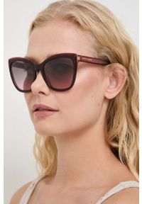 Carolina Herrera okulary przeciwsłoneczne damskie kolor czerwony. Kolor: czerwony