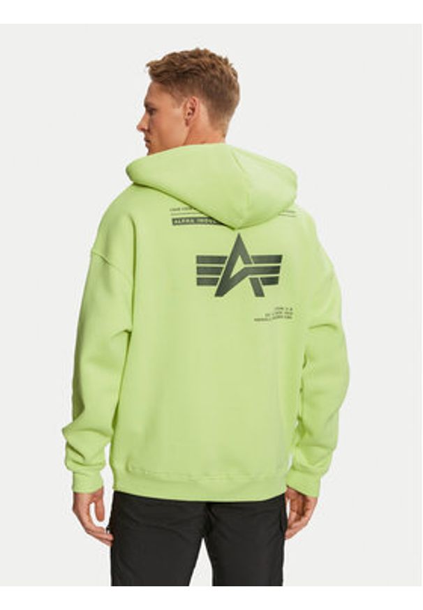 Alpha Industries Bluza 146336 Zielony Regular Fit. Kolor: zielony. Materiał: syntetyk