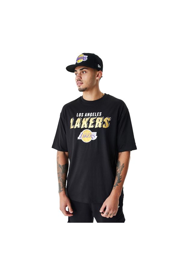 Koszulka męska New Era Team Script OS Tee Los Angeles Lakers. Kolor: czarny