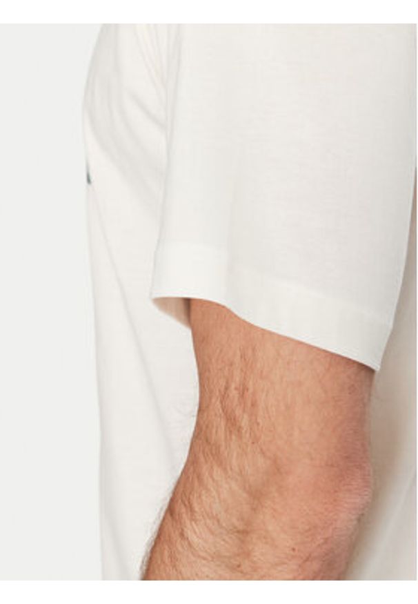 New Balance T-Shirt MT51924 Biały Relaxed Fit. Kolor: biały. Materiał: bawełna