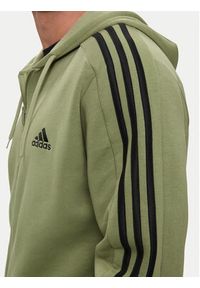 Adidas - adidas Bluza Essentials Fleece 3-Stripes JE0341 Zielony Regular Fit. Kolor: zielony. Materiał: bawełna #4