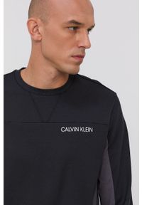 Calvin Klein Performance Bluza męska kolor czarny gładka. Okazja: na co dzień. Kolor: czarny. Materiał: dzianina. Wzór: gładki. Styl: casual #3