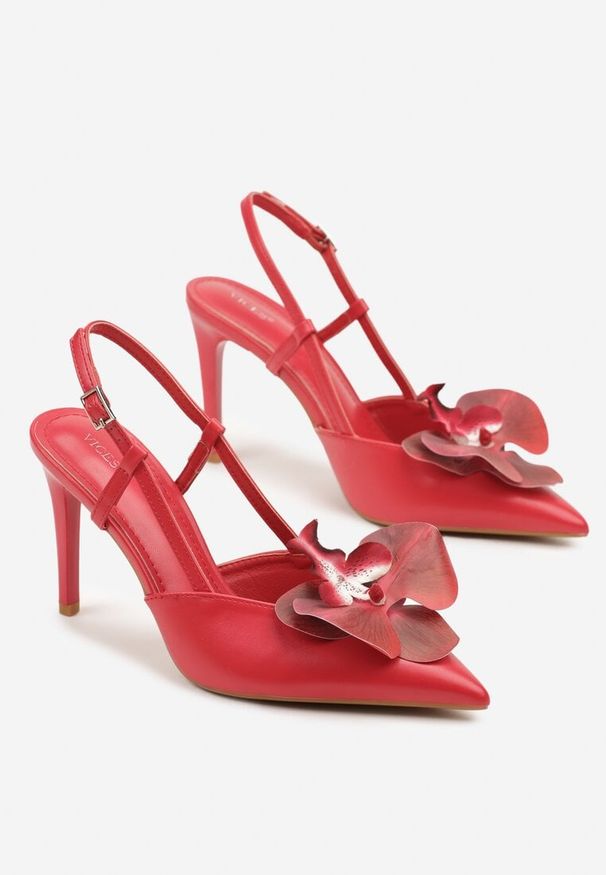 Renee - Czerwone Sandały na Szpilce Vices Slingback z Kwiatem 3D Koviano. Okazja: na imprezę. Zapięcie: sprzączka. Kolor: czerwony. Wzór: kwiaty. Obcas: na szpilce. Styl: klasyczny, elegancki