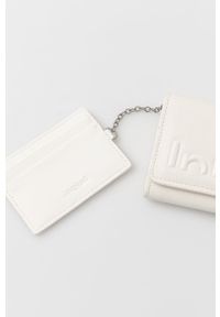 Desigual portfel i etui na karty damski kolor biały. Kolor: biały. Materiał: materiał. Wzór: gładki