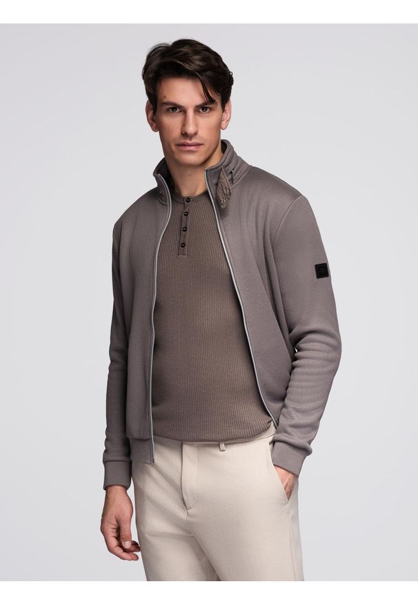 Ombre Clothing - Męska kurtka z wysokim kołnierzem i polarowym wnętrzem – popielata V2 - Rozmiar: L. Okazja: na co dzień. Typ kołnierza: kołnierzyk stójkowy. Kolor: szary. Materiał: polar. Styl: elegancki, casual, klasyczny, sportowy