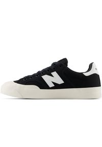Buty unisex New Balance BB100CVB – czarne. Okazja: na co dzień. Kolor: czarny. Materiał: guma, materiał, syntetyk. Szerokość cholewki: normalna. Obcas: na platformie #2