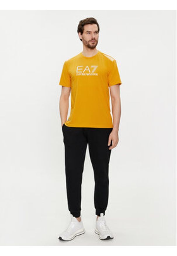 EA7 Emporio Armani T-Shirt 3DPT29 PJULZ 1680 Żółty Regular Fit. Kolor: żółty. Materiał: bawełna