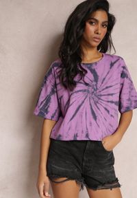 Renee - Fioletowy Krótki T-shirt z Printem Tie-Dye Lanay. Kolor: fioletowy. Długość: krótkie. Wzór: nadruk. Sezon: lato