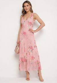 Born2be - Różowa Siateczkowa Sukienka z Kwiatowym Motywem Milanessa. Okazja: na co dzień. Kolor: różowy. Materiał: jeans. Wzór: kwiaty. Typ sukienki: proste. Styl: casual, elegancki #6