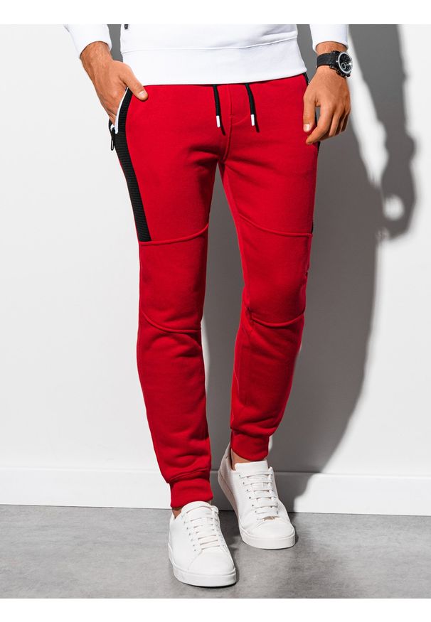 Czerwone spodnie Ombre Clothing