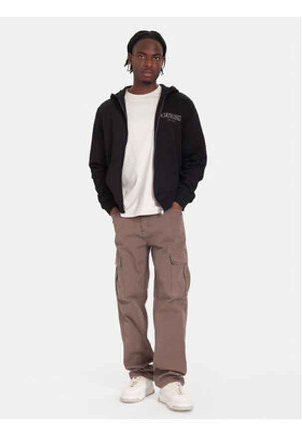 Guess Bluza M5BQ48 K9Z21 Czarny Regular Fit. Kolor: czarny. Materiał: syntetyk, bawełna