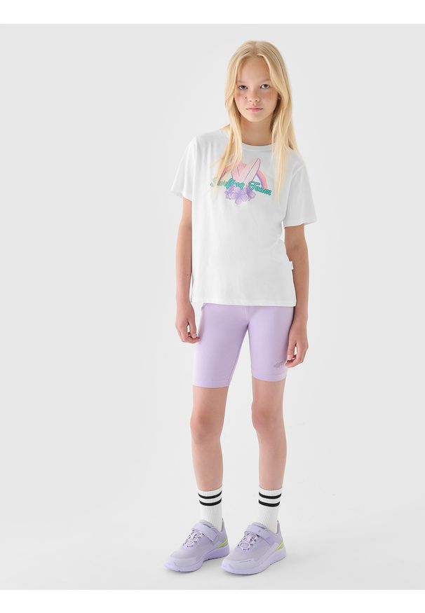 4f - 4F T-shirt regular z nadrukiem dziewczęcy - biały 140 (9-10 lat). Okazja: na co dzień. Kolor: biały. Materiał: dzianina, bawełna, jersey. Długość rękawa: krótki rękaw. Długość: krótkie. Wzór: nadruk. Sezon: lato. Styl: klasyczny, sportowy, casual