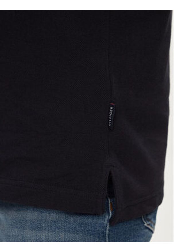 TOMMY HILFIGER - Tommy Hilfiger Polo MW0MW34772 Granatowy Regular Fit. Typ kołnierza: polo. Kolor: niebieski. Materiał: wiskoza