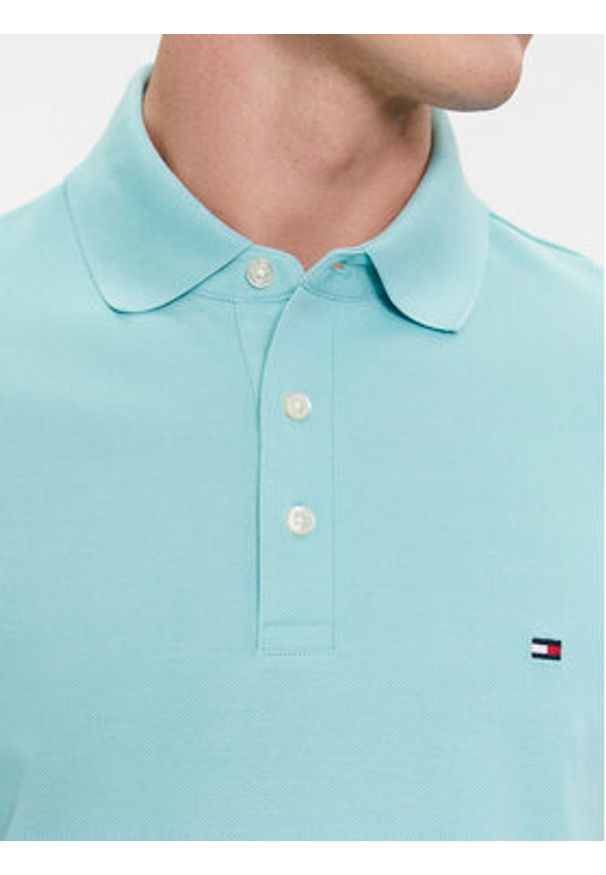 TOMMY HILFIGER - Tommy Hilfiger Polo 1985 MW0MW17771 Niebieski Slim Fit. Typ kołnierza: polo. Kolor: niebieski. Materiał: bawełna
