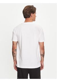 Karl Lagerfeld - KARL LAGERFELD T-Shirt 755060 544242 Biały Regular Fit. Typ kołnierza: dekolt w karo. Kolor: biały. Materiał: bawełna #5