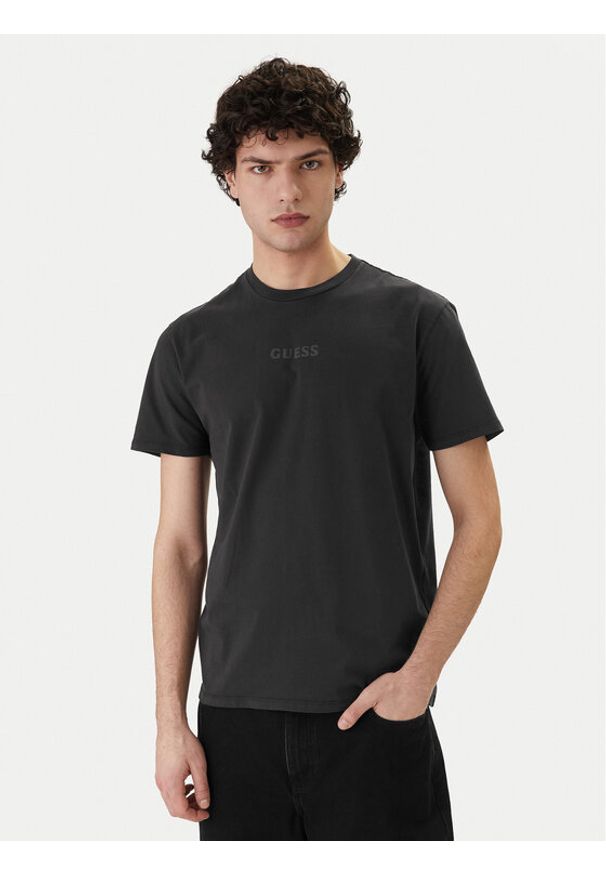 Guess T-Shirt M6GI27 K3249 Czarny Regular Fit. Kolor: czarny. Materiał: bawełna