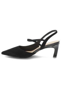 Czółenka damskie S.Barski, cholewka ze skóry naturalnej zamszowej elegancki fason slingback na stabilnym obcasie, czarne, CR61-3048. Okazja: do pracy, na spotkanie biznesowe. Nosek buta: szpiczasty. Zapięcie: pasek. Kolor: czarny. Szerokość cholewki: normalna. Wzór: paski, aplikacja. Materiał: skóra, zamsz. Obcas: na obcasie. Styl: elegancki. Wysokość obcasa: średni #4