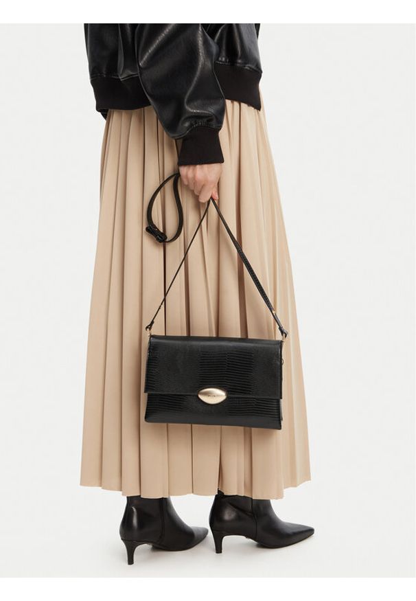 Gino Rossi Torebka CEO-LAILA-KQ034 Czarny. Kolor: czarny